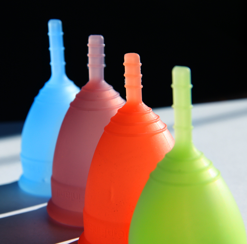 colored_cups_small